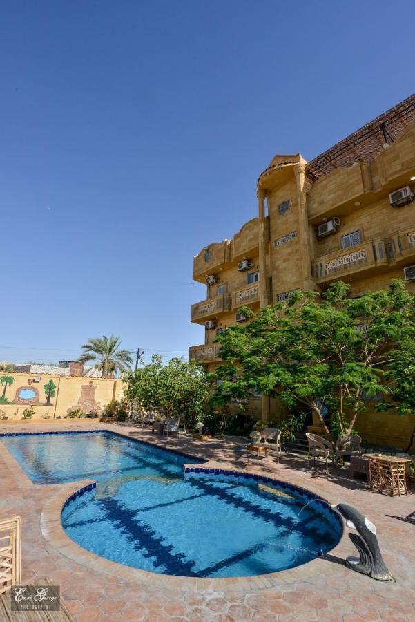 シワ・オアシス Qasr El Salam Bed & Breakfast エクステリア 写真