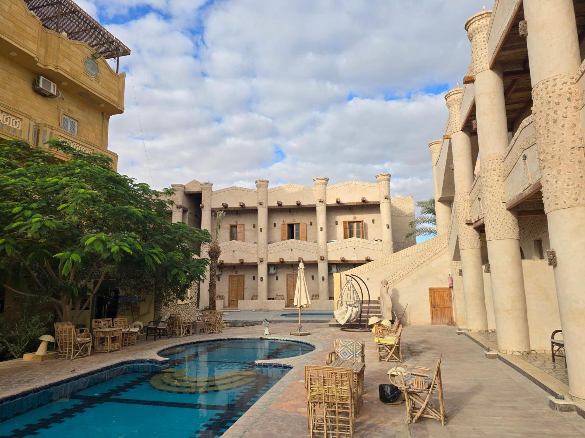 シワ・オアシス Qasr El Salam Bed & Breakfast エクステリア 写真